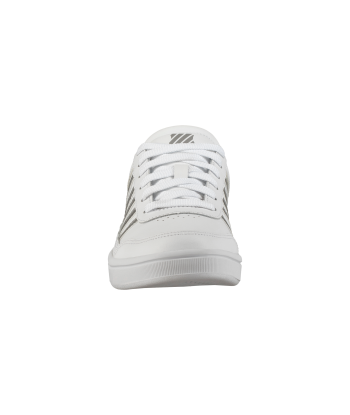 96042-121-M | COURT CHASSEUR | WHITE/SILVER/WHITE Voir les baskets