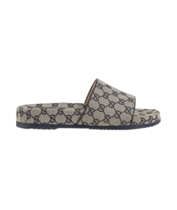 Gucci Slide maxi GG ouvre sa boutique